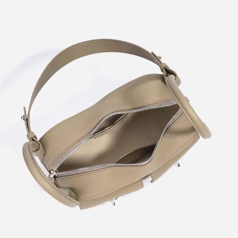 Sac à main à bandoulière en cuir pleine fleur avec poches frontales à double boucle pour femmes