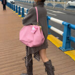 Women's Vegan Leather Kiss-Lock Frame Shoulder Tote Bag