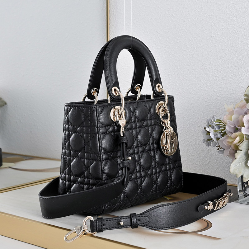 Women's Quilted Lambskin Top Handle Small Tote Bags