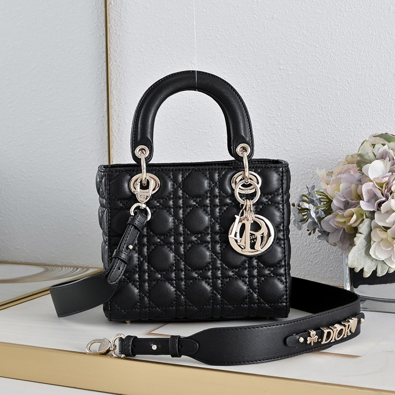 Women's Quilted Lambskin Top Handle Small Tote Bags