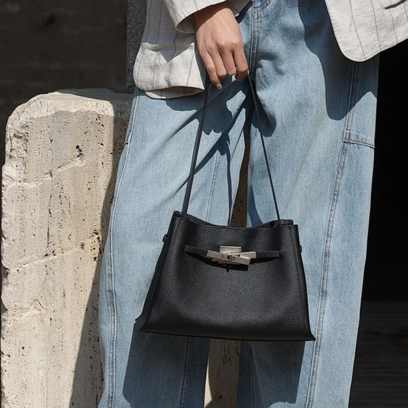 Women's Full-Grain Leather Structured Lock Crossbody Shoulder Hobo Bag