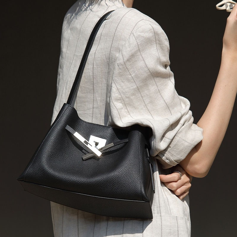 Women's Full-Grain Leather Structured Lock Crossbody Shoulder Hobo Bag