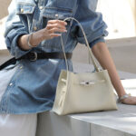 Women's Full-Grain Leather Structured Lock Crossbody Shoulder Hobo Bag