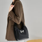Women's Full-Grain Leather Pebble Hardware Top Handle Shoulder Bag