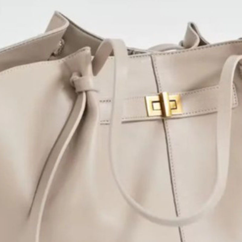 Women's Vegan Leather Structured Tote Shoulder Bag