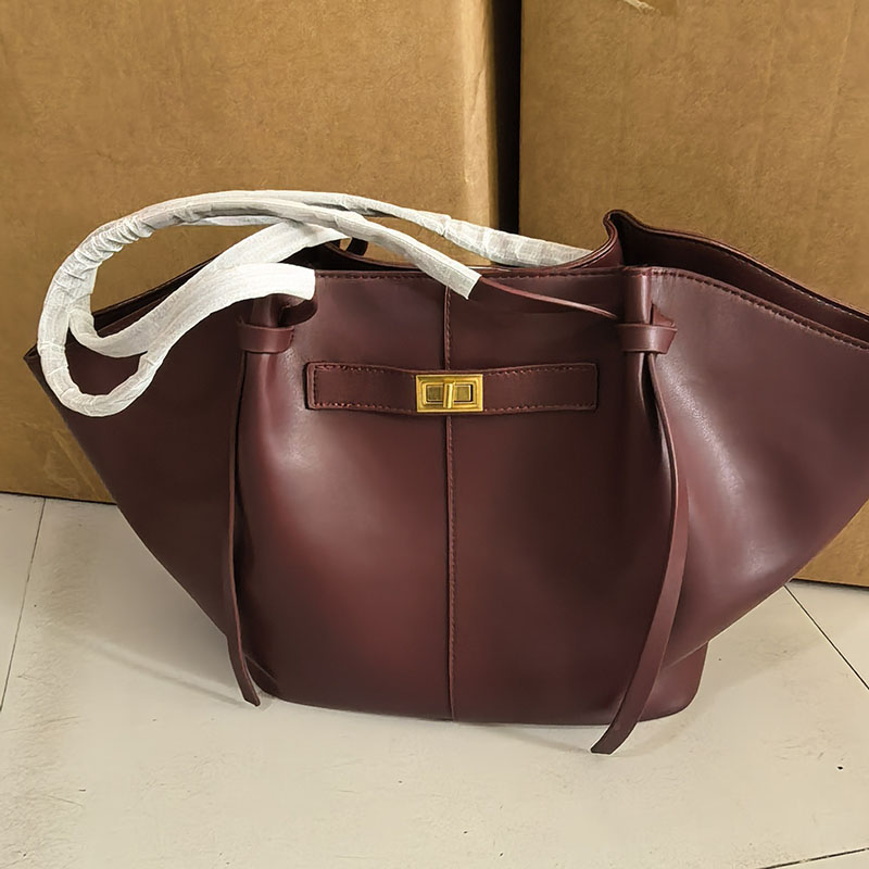 Women's Vegan Leather Structured Tote Shoulder Bag