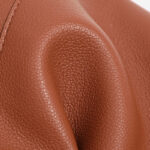 Sac hobo à bandoulière en cuir vegan texturé pour femme