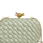 Pochette de sac à bandoulière pour femme en cuir vegan, à mailles tressées et fermoir à nœud