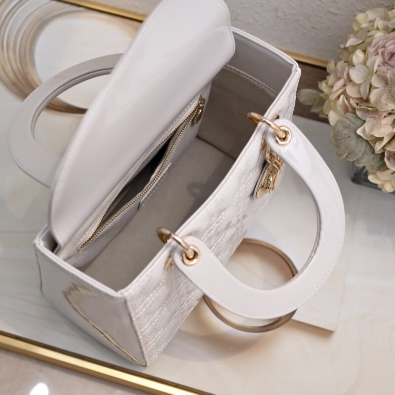 Women's White Quilted Patent Cowhide Leather Medium Tote Bag Gold Hardware
