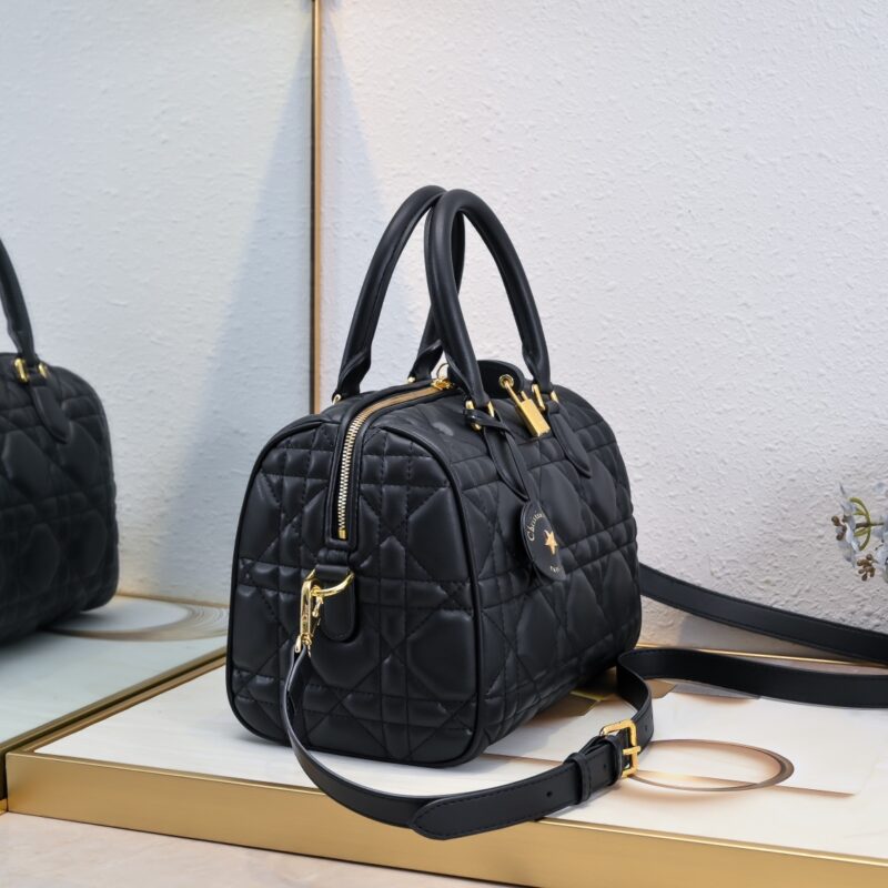 Women's Quilted Cowhide Leather Top Handle Boston Bags 25 - Gold Hardware