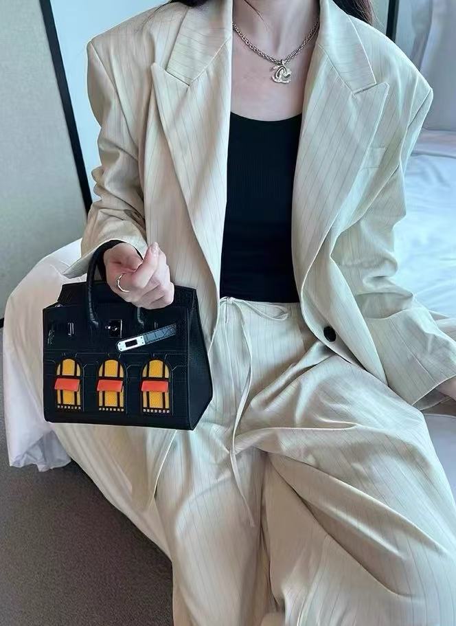 Women's Genuine Leather HOUSE Top Handle Bags photo review