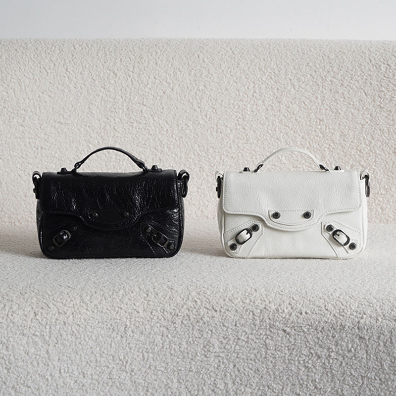 Women's Full-Grain Leather Cracked Flap Top Handle Crossbody Bag