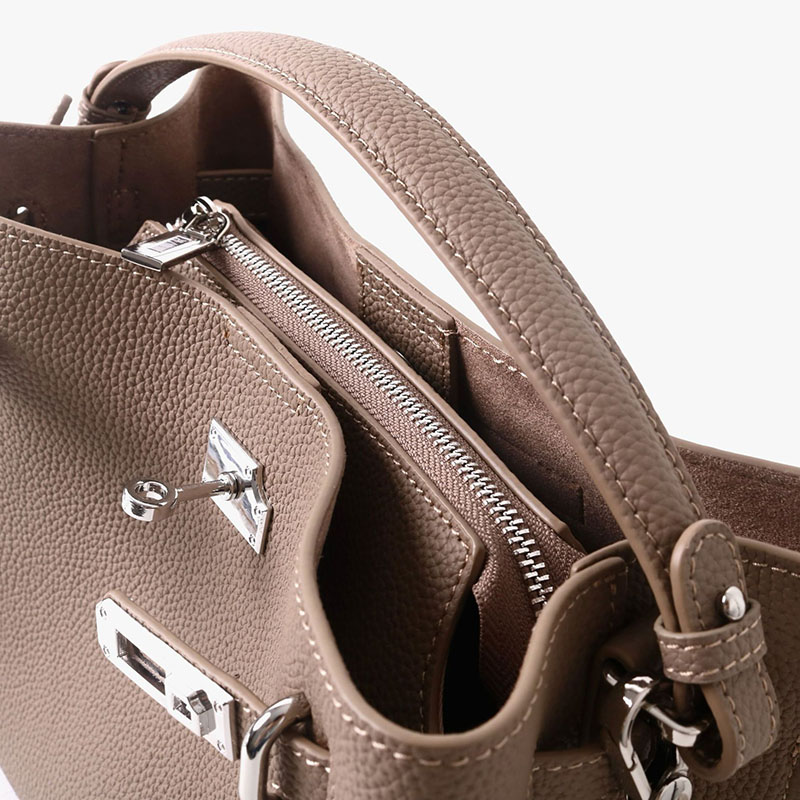 Women's Full-Grain Leather Pebbled Lock Shoulder Crossbody Bucket Handbag