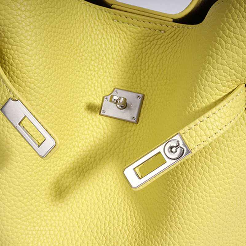 Women's Full-Grain Leather Pebbled Turn-Lock Crossbody Strap Bucket Bags
