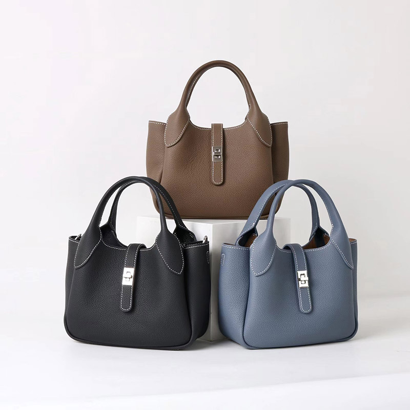 Women's Full-Grain Leather Pebbled Shoulder Crossbody Bucket Handbag