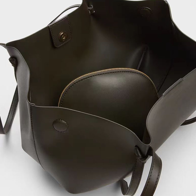 Women's Calfskin Ruched Tote Shoulder Bag