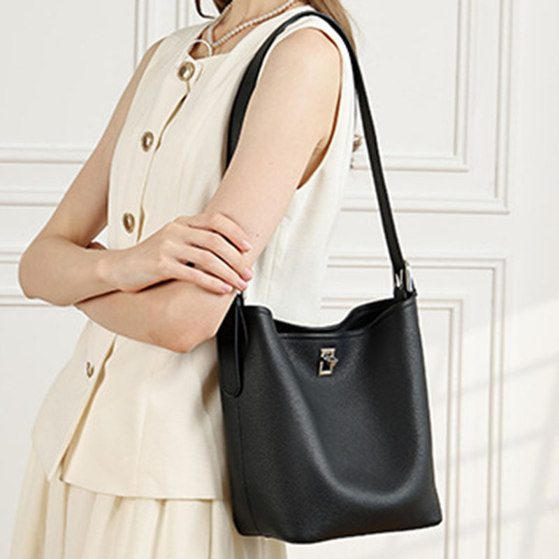 Women's Full-Grain Leather Textured Turn-Lock Shoulder Bucket Bag