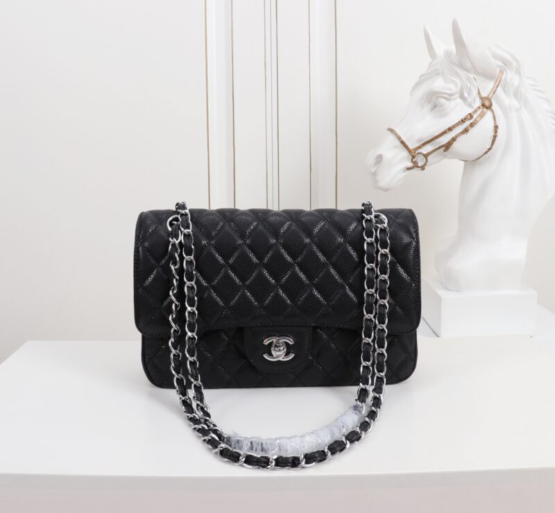 Women's Pebbled Cowhide Leather Quilted Chains Bags - Silver Hardware
