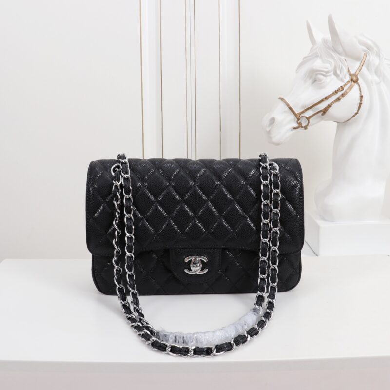 Women's Pebbled Cowhide Leather Quilted Chains Bags - Silver Hardware