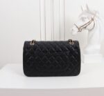 Women's Pebbled Cowhide Leather Quilted Chains Bags - Gold Hardware