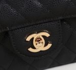 Women's Pebbled Cowhide Leather Quilted Chains Bags - Gold Hardware