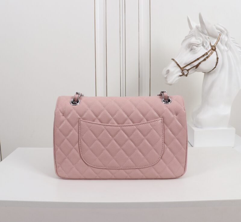 Women's Pebbled Cowhide Leather Quilted Chains Bags - Silver Hardware