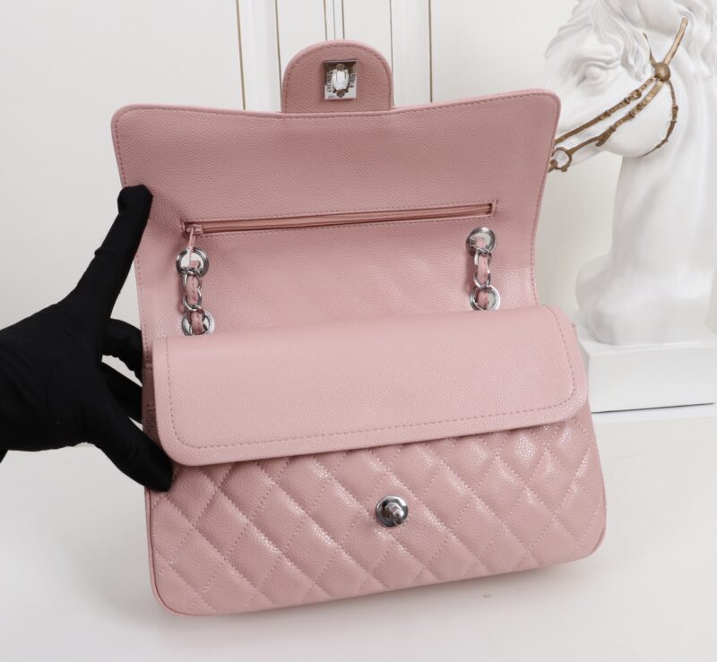 Women's Pebbled Cowhide Leather Quilted Chains Bags - Silver Hardware