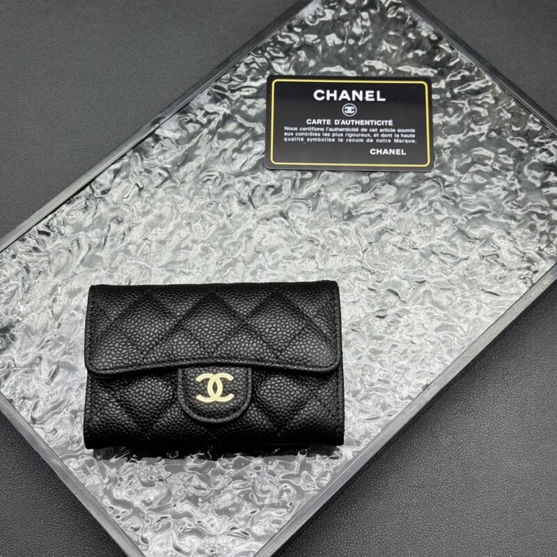 Women's Pebbled Lambskin Quilted Flap Wallets Card Holders