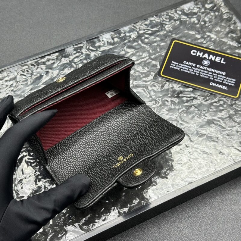 Women's Pebbled Lambskin Quilted Flap Wallets Card Holders