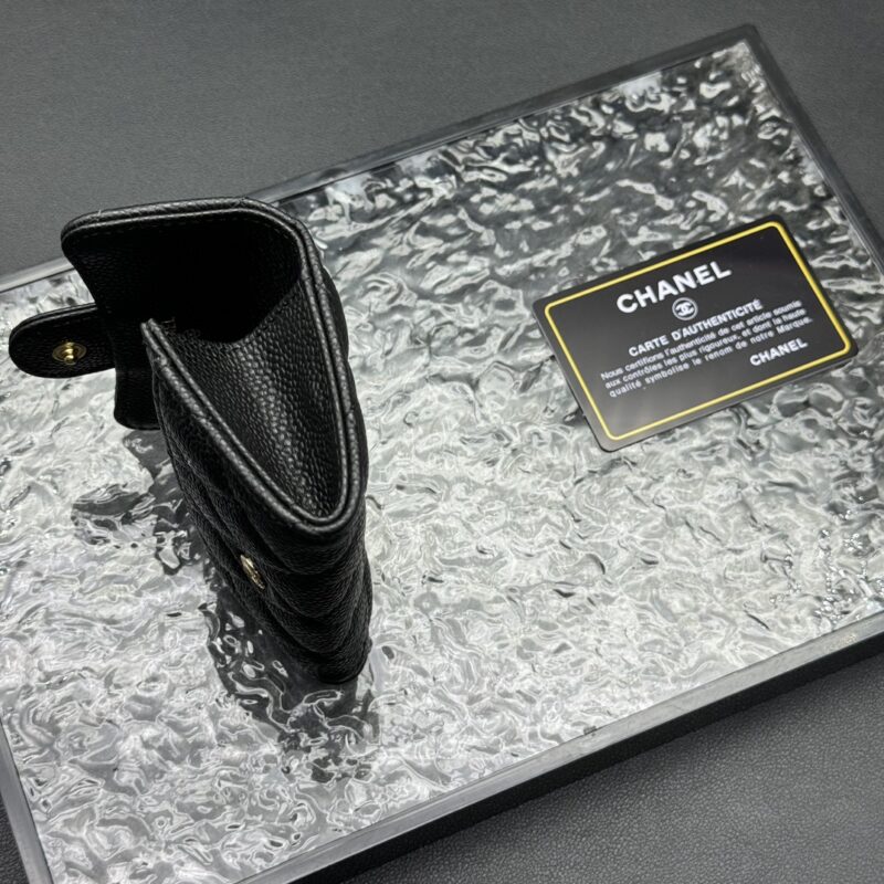 Women's Pebbled Lambskin Quilted Flap Wallets Card Holders