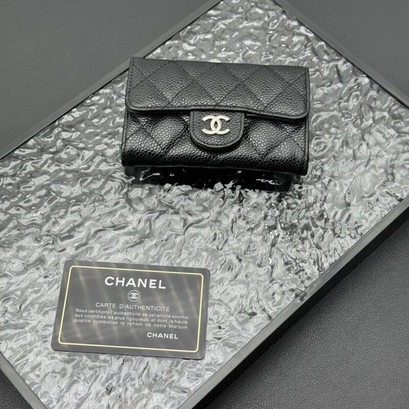 Women's Pebbled Lambskin Quilted Flap Wallets Card Holders