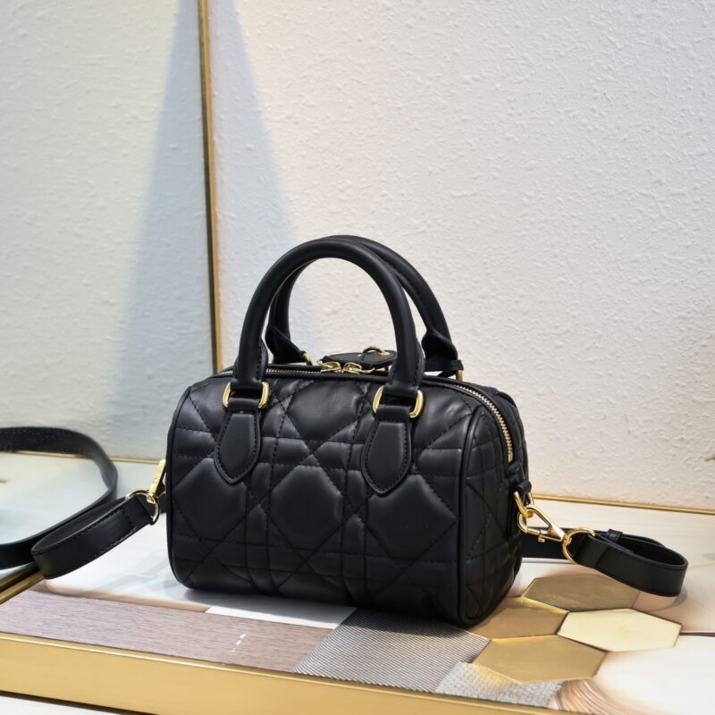 Women's Quilted Cowhide Leather Top Handle Boston Bags 20 - Gold Hardware