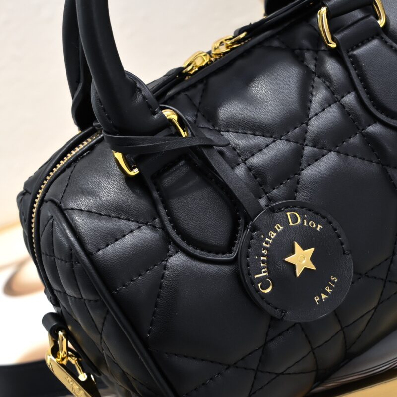 Women's Quilted Cowhide Leather Top Handle Boston Bags 20 - Gold Hardware