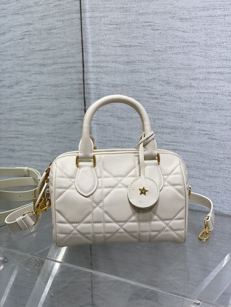 Women's Calfskin Quilted Groove Top Handle bags 20
