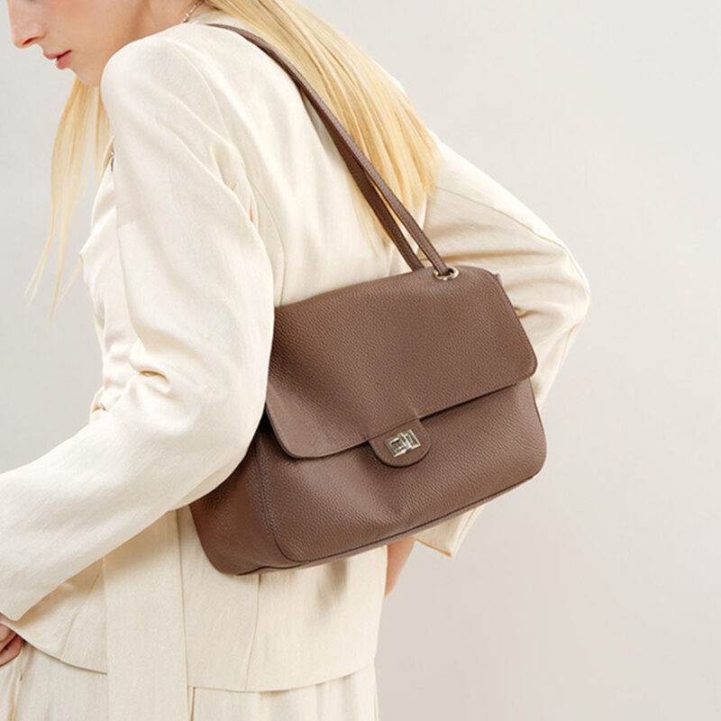 Women's Full-Grain Leather Pebbled Flap Lock Shoulder Bag
