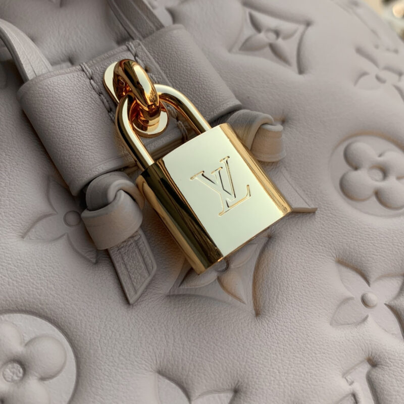 Women's Lambskin Embbossed Busket Bags