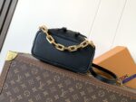 Women's Lambskin Embbossed Busket Bags