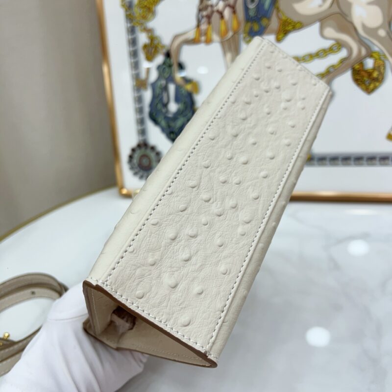 Women's Beige Full Grain Leather Ostrich Pattern Bags Gold Hardware 22